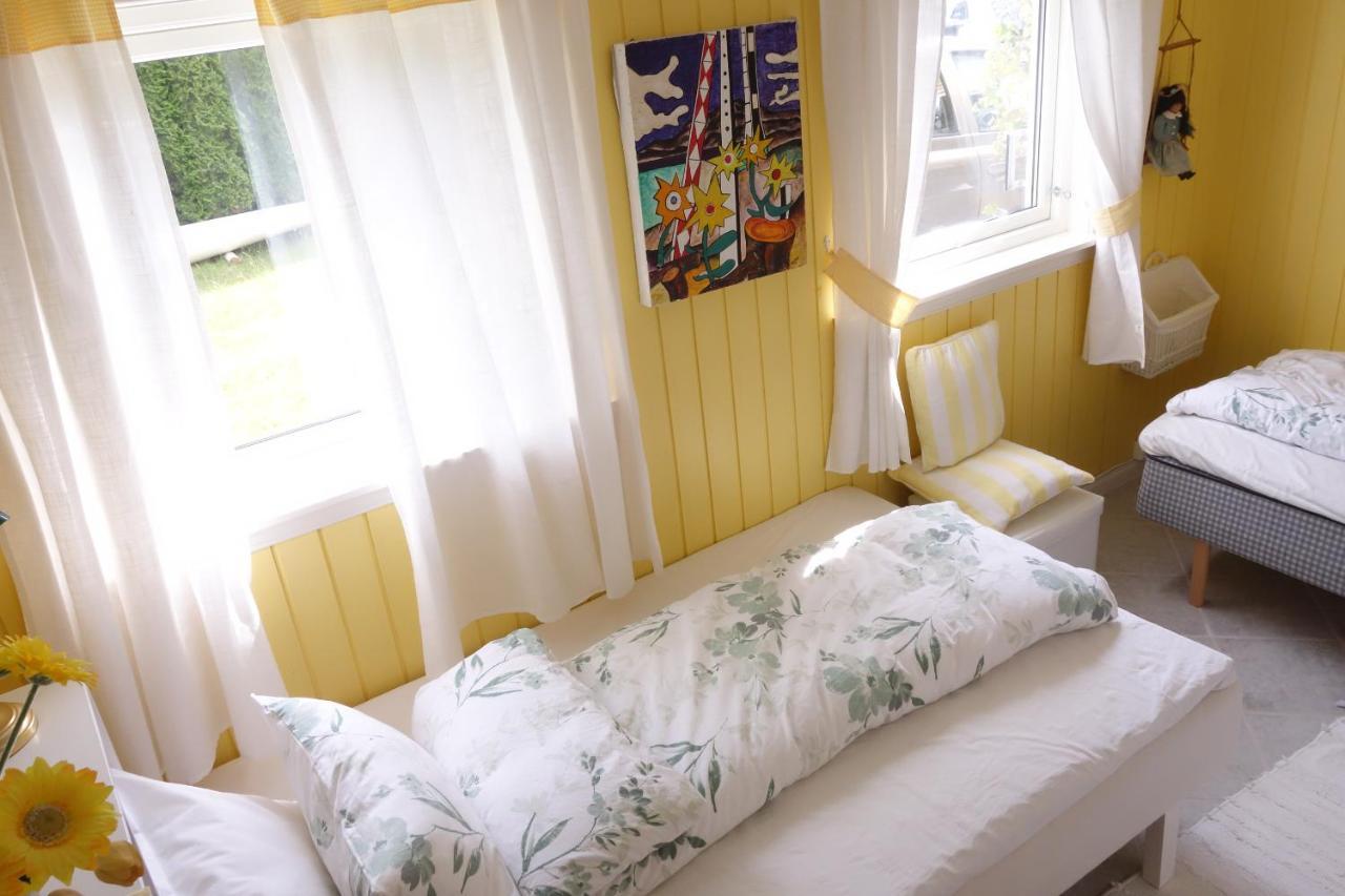 Risor Bed & Breakfast, Randvik Strand المظهر الخارجي الصورة